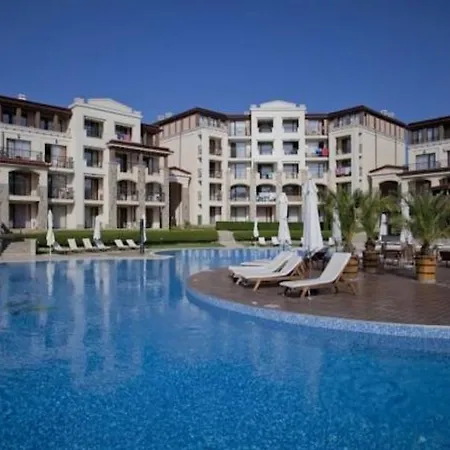 Apartment Paradise And Dune In Life